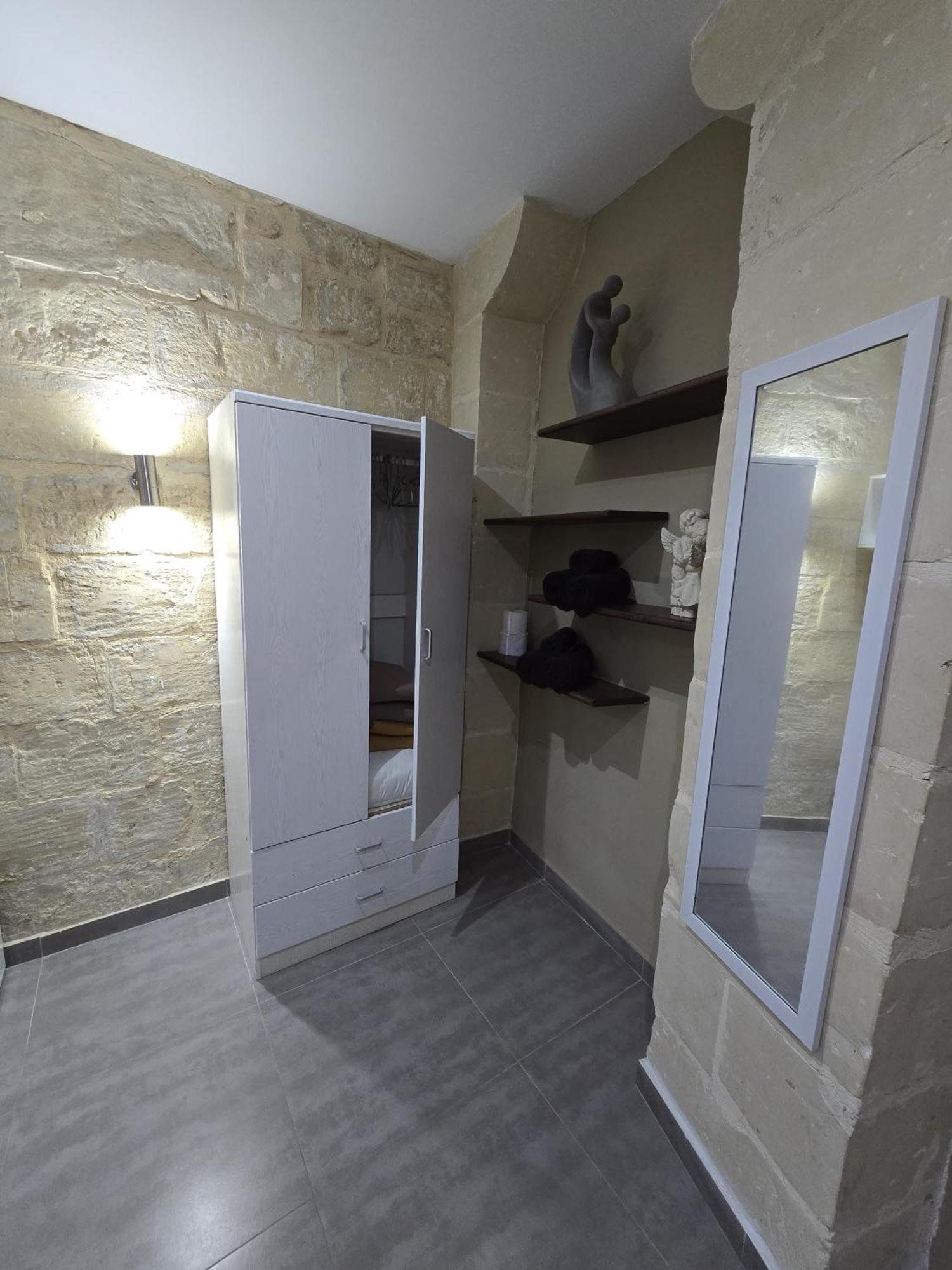 ホテル Sqaq Numru 1 Accomodation ラバト エクステリア 写真