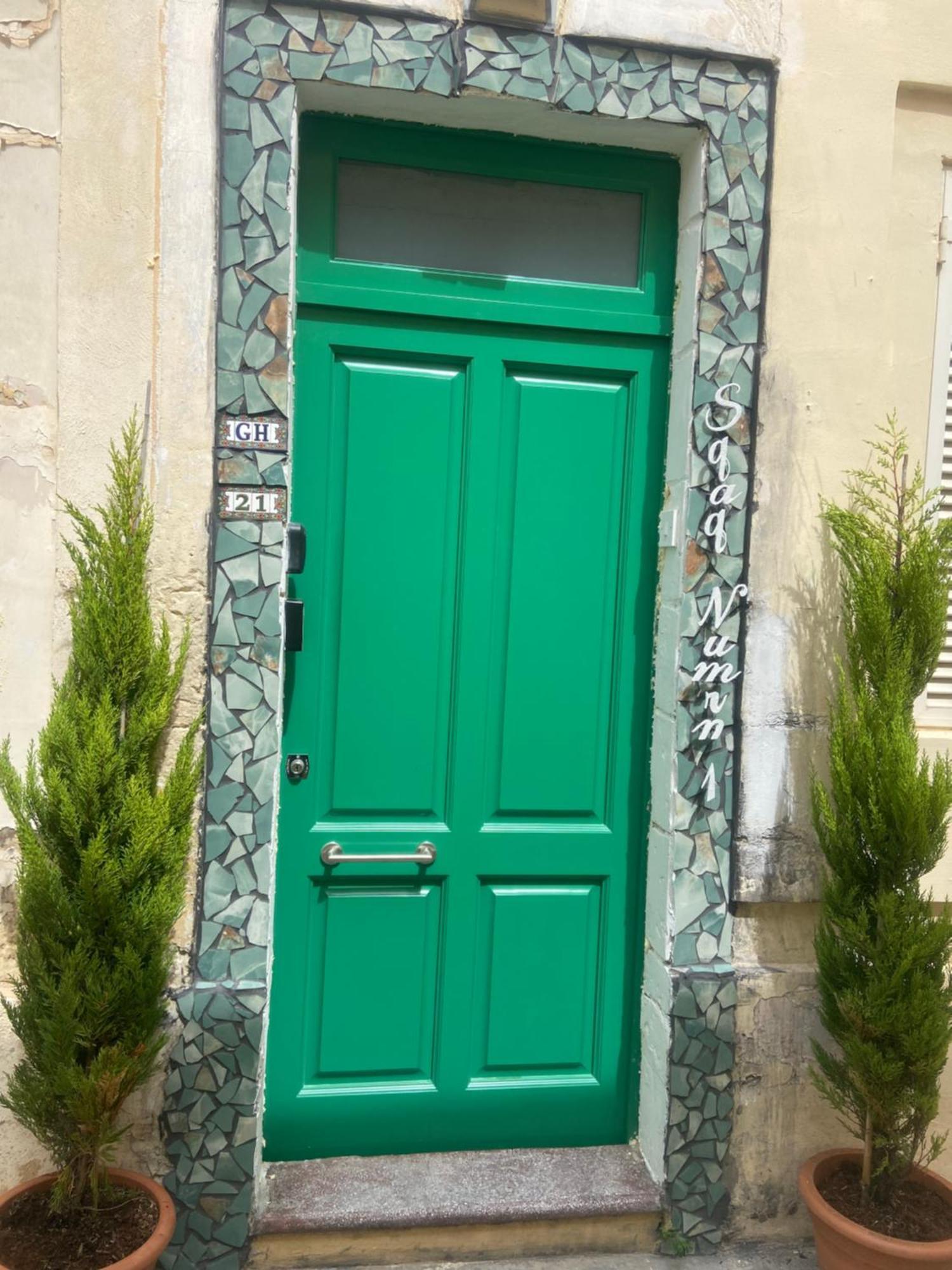 ホテル Sqaq Numru 1 Accomodation ラバト エクステリア 写真