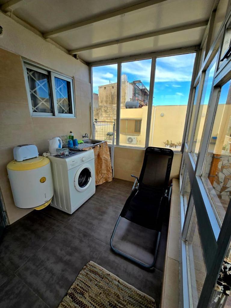 ホテル Sqaq Numru 1 Accomodation ラバト エクステリア 写真